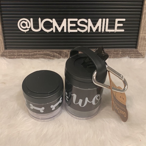 Good Dog 2 Tier Stacking Container With Waste Bags - Picture 5 of 6